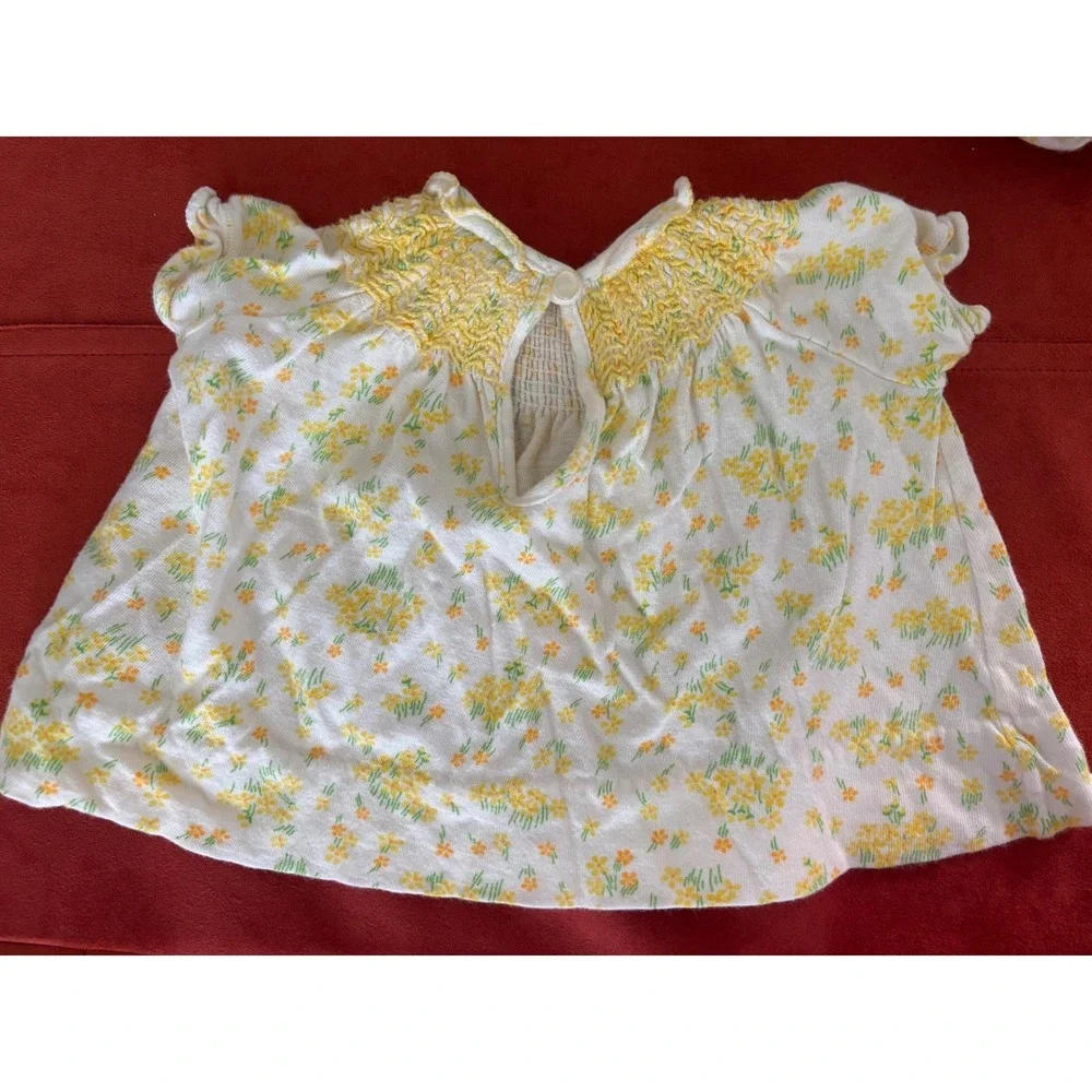 Vintage Carters Baby Girl Floral Smocked Top and Bloomer Set Yellow 3 Months